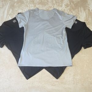 32 Degrees Women's Short Sleeve Tees - Light Gray and Black